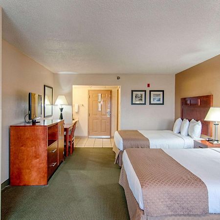 Park Tower Inn Pigeon Forge Exterior photo